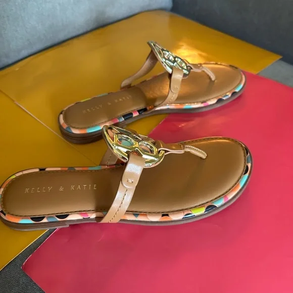 Kelly & Katie Brown Sandals with Medallion Detail - Picture 2 of 6